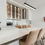 Villa Seaside Retreat Coast By Pikhost *