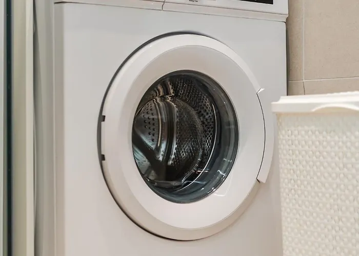 Seaside Retreat Coast By Pikhost