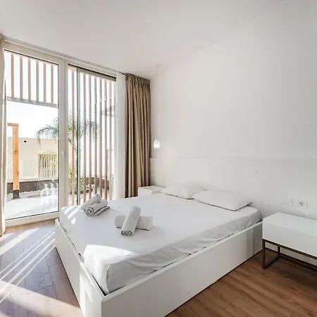 Seaside Retreat Coast Himare