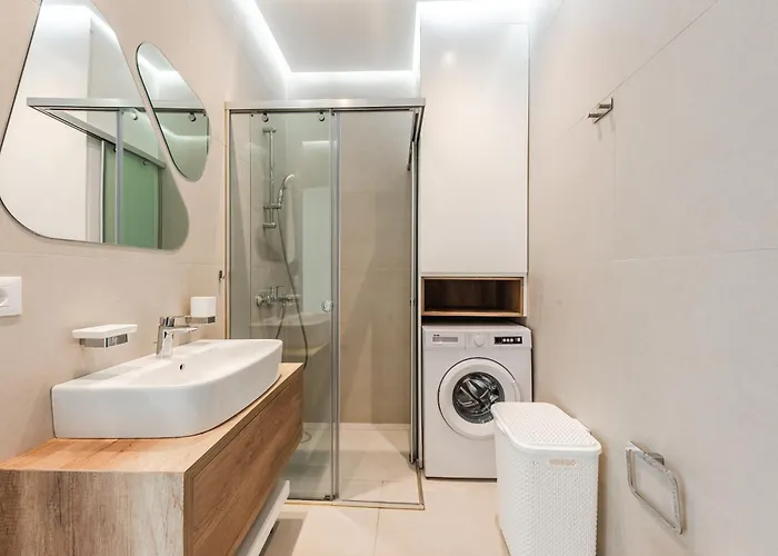 Seaside Retreat Coast By Pikhost Himare