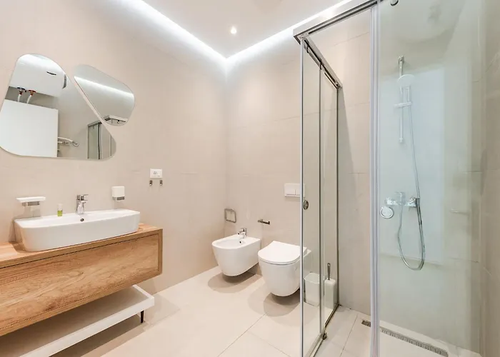 Seaside Retreat Coast By Pikhost