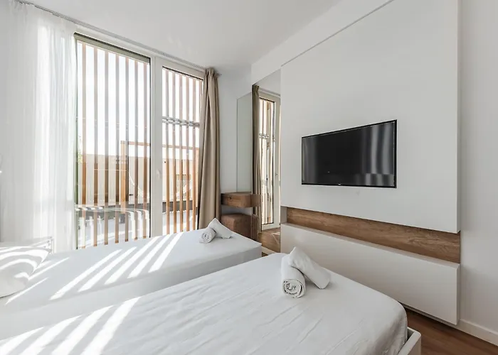 Seaside Retreat Coast By Pikhost Villa *